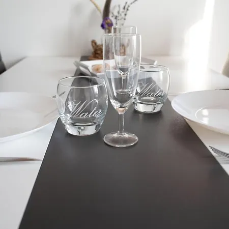 * Les Aux Etoiles * Apartament